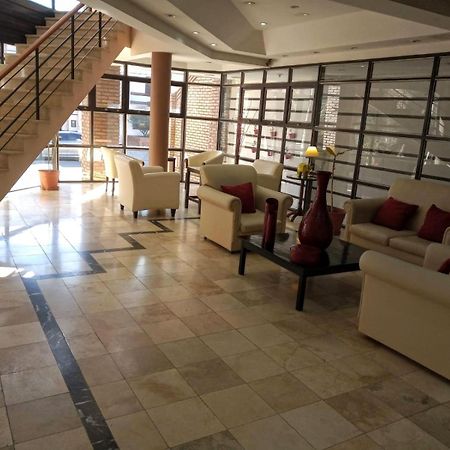 Hotel Lazaro Villa Mercedes Buitenkant foto