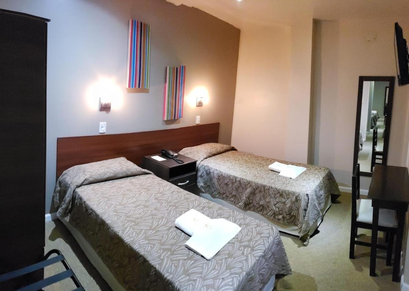 Hotel Lazaro Villa Mercedes Buitenkant foto