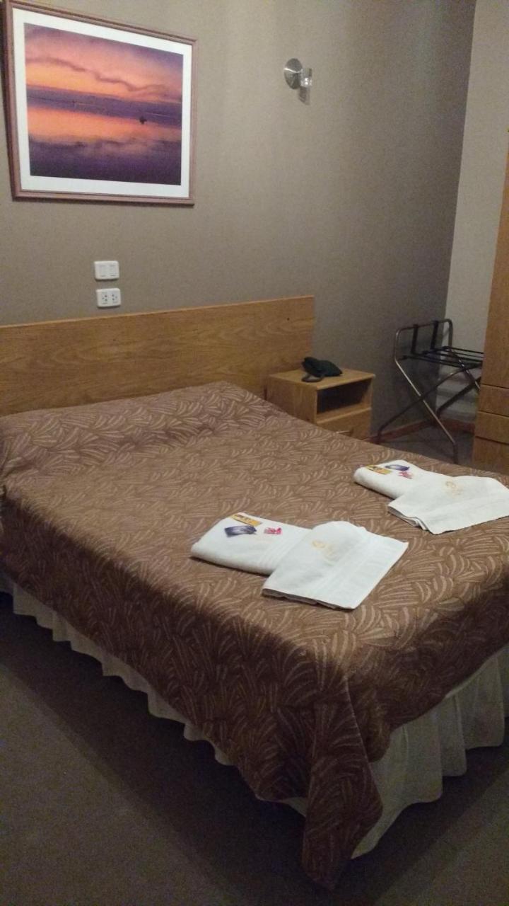 Hotel Lazaro Villa Mercedes Buitenkant foto
